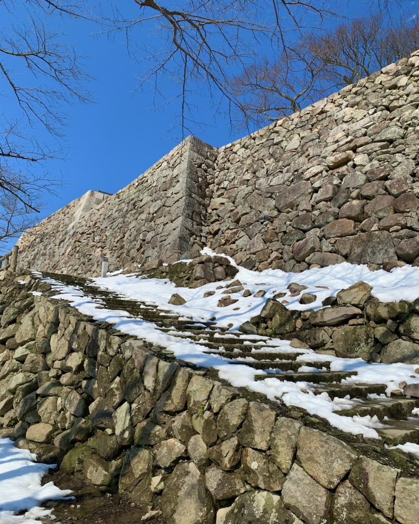 鳥取城跡・久松公園の道のりの石段